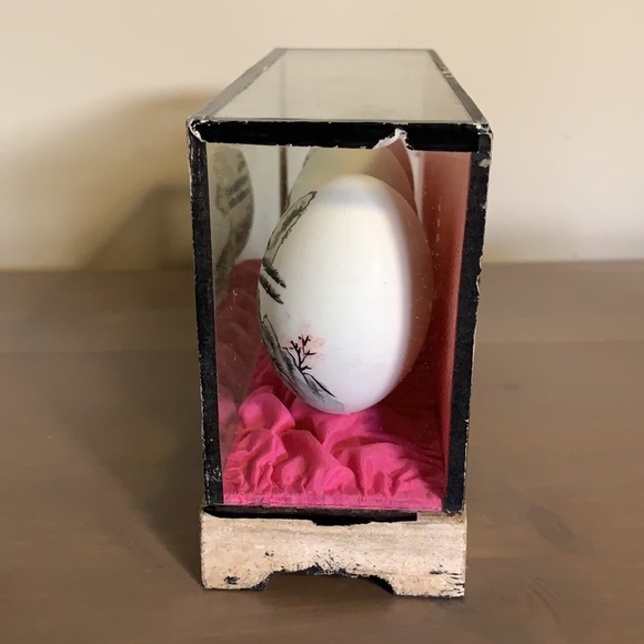 Vintage Hand Painted Japanese Eggs in Sealed Box - Picture 4 of 14